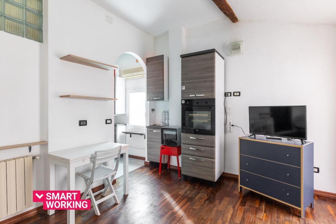 Studio Malcontenti Con Terrazzo By Wonderful Ltaly Bologna Buitenkant foto
