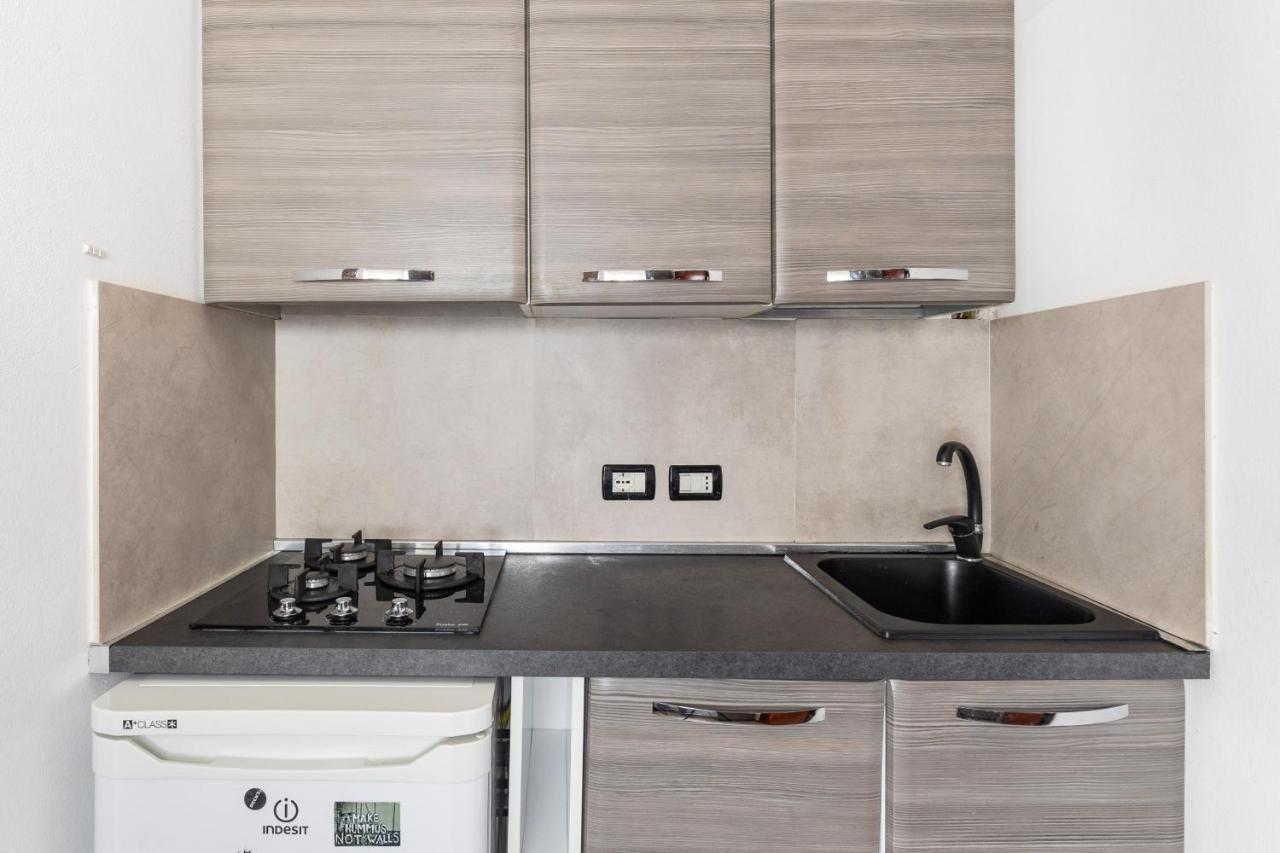 Studio Malcontenti Con Terrazzo By Wonderful Ltaly Bologna Buitenkant foto