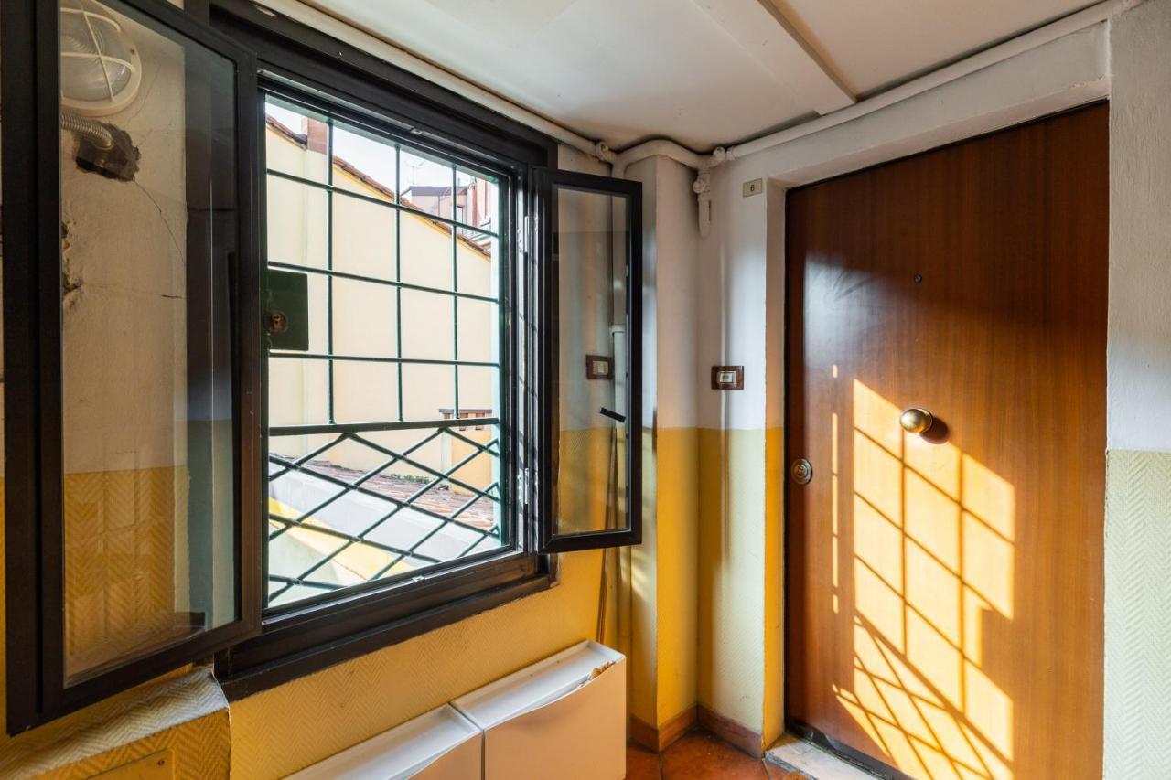 Studio Malcontenti Con Terrazzo By Wonderful Ltaly Bologna Buitenkant foto